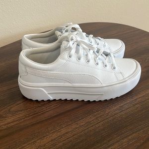 Platform puma sneakers